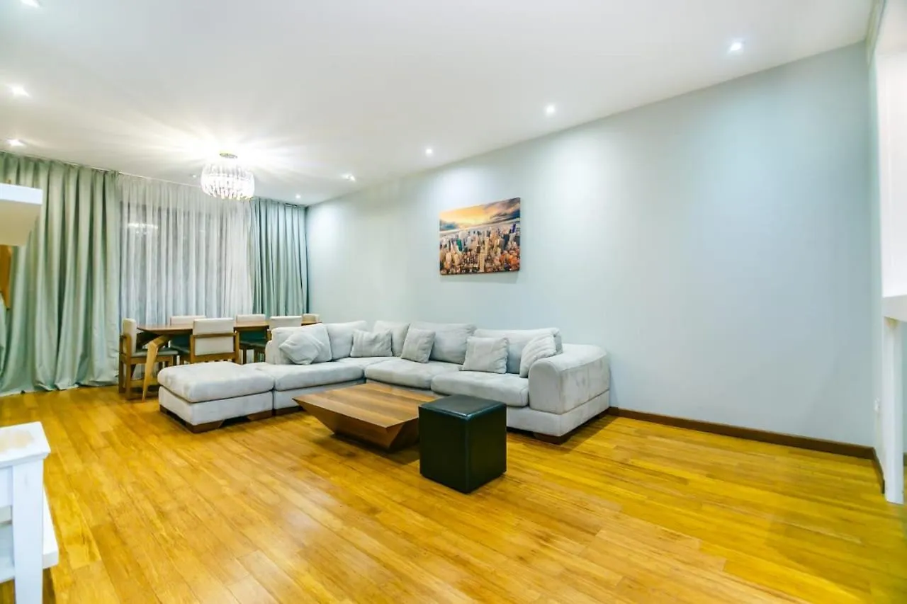 Appartamento Park Azur Baky